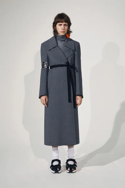 Look 12